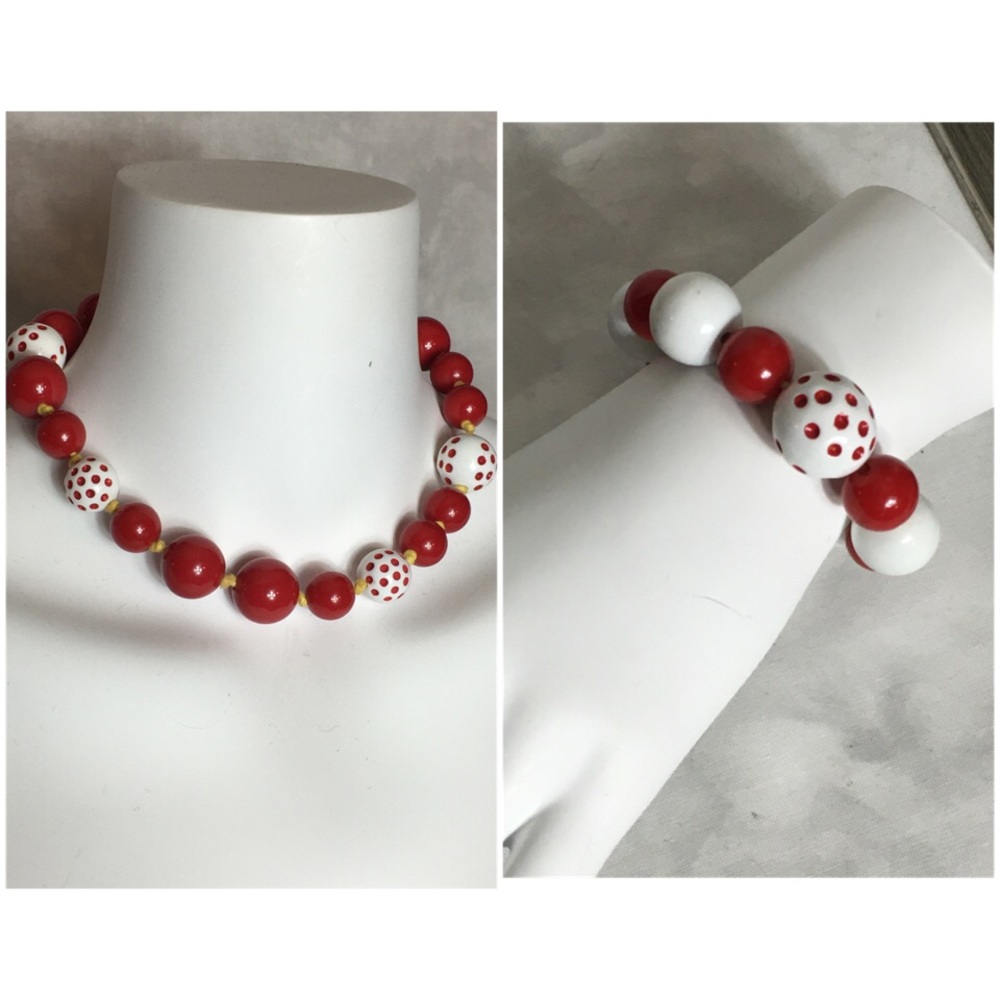 Red and White Round Bead Jewelry Set